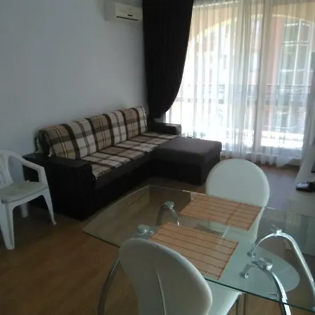 вила астория 2 Apartmán