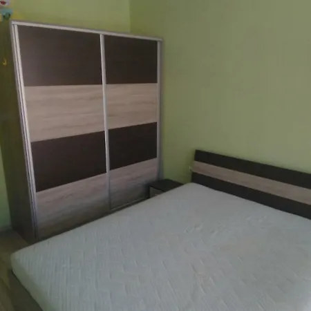 Apartamento вила астория 2 *